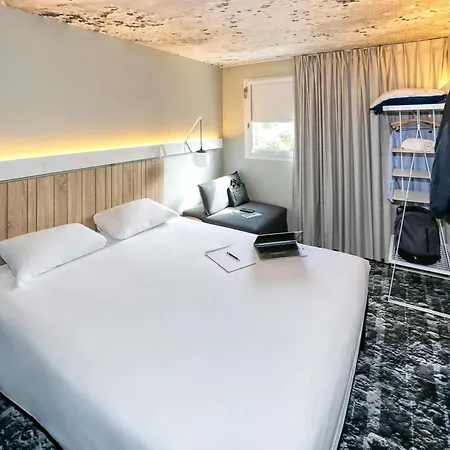 Ibis Biarritz Anglet Aeroport Hotel Exterior photo