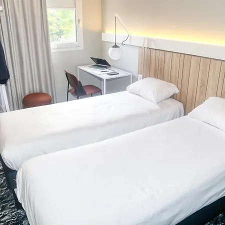 Ibis Biarritz Anglet Aeroport Hotel Exterior photo