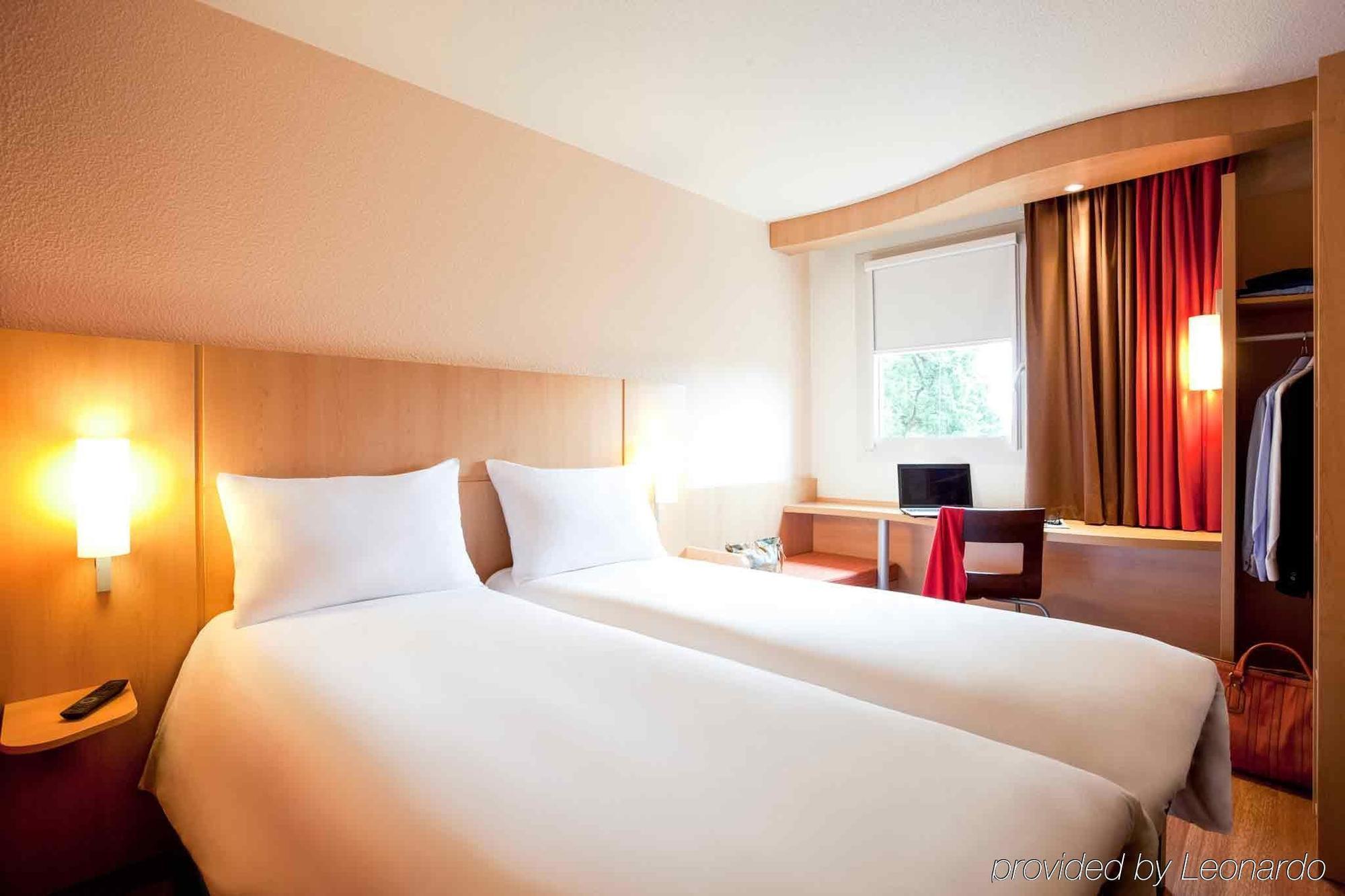 Ibis Biarritz Aeroport 3* Anglet